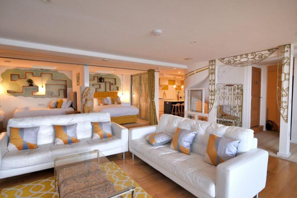 Largigi Offering Two Amazing Panoramic Sea Front Apartments Lyme Regis Luaran gambar
